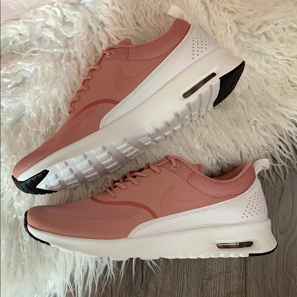 nike air max thea hot pink